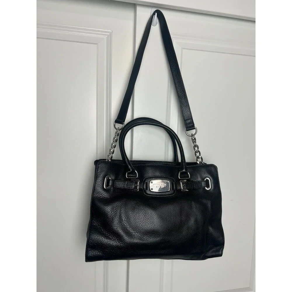 Black Michael kors Hamilton large pebbled leather